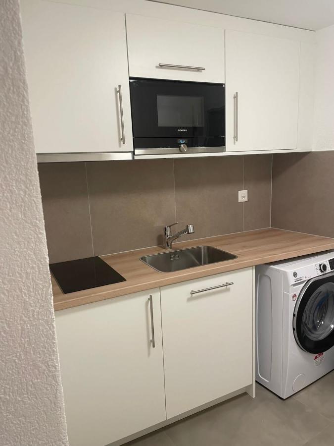 Studio Neuf Meuble Et Equipe Pres D'Autoroute. Apartment Giez Exterior photo